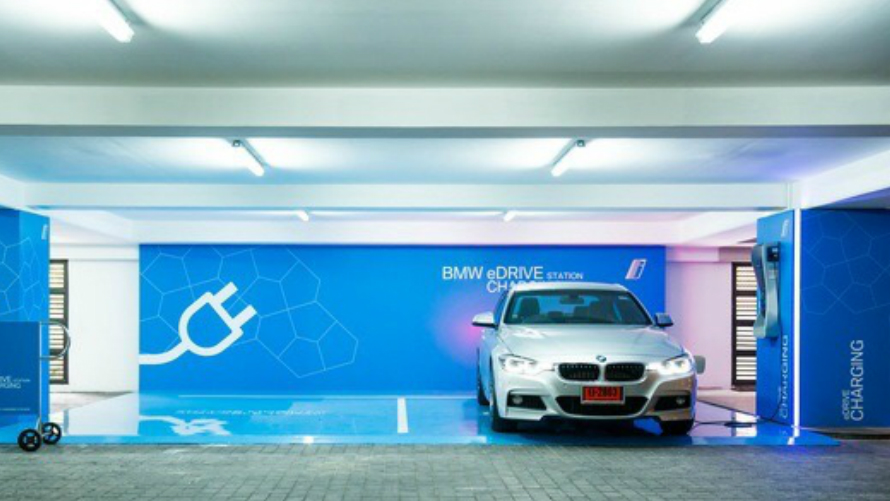 BMW i Wallbox Pure charging stations BMW i Wallbox Pure charging stations